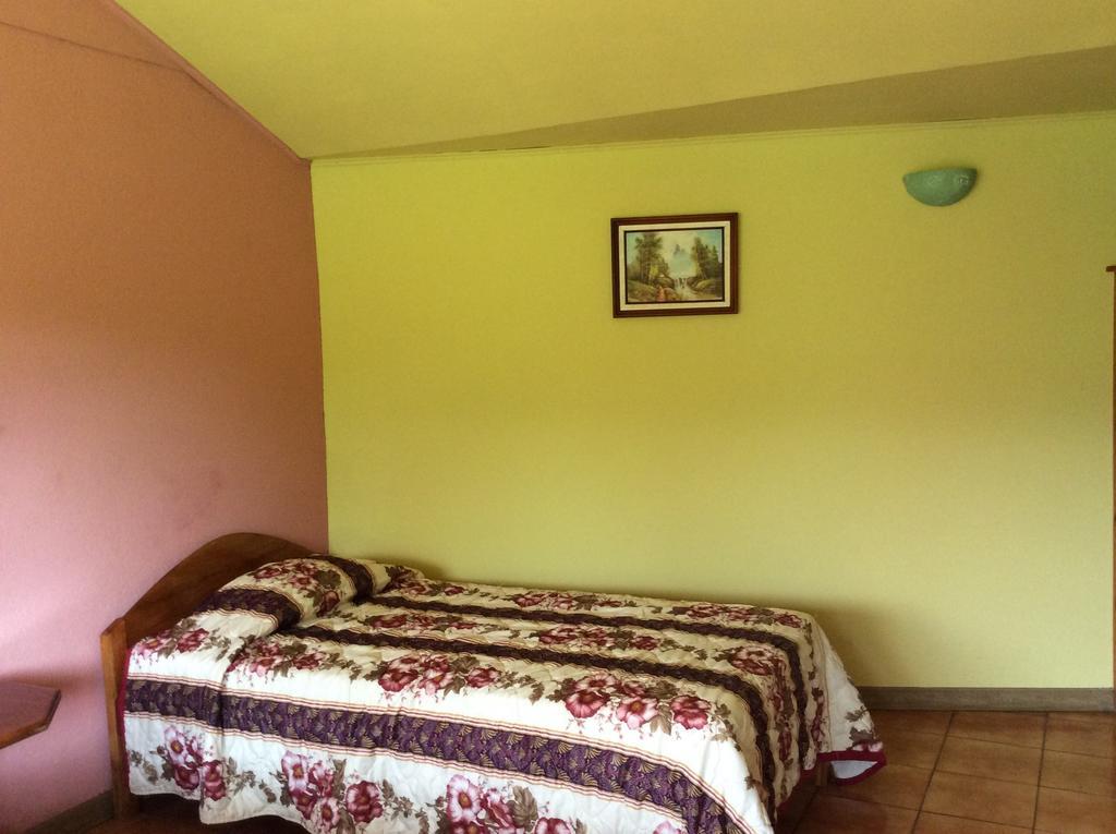 Cabinas Los Guayabos Otel La Fortuna Dış mekan fotoğraf
