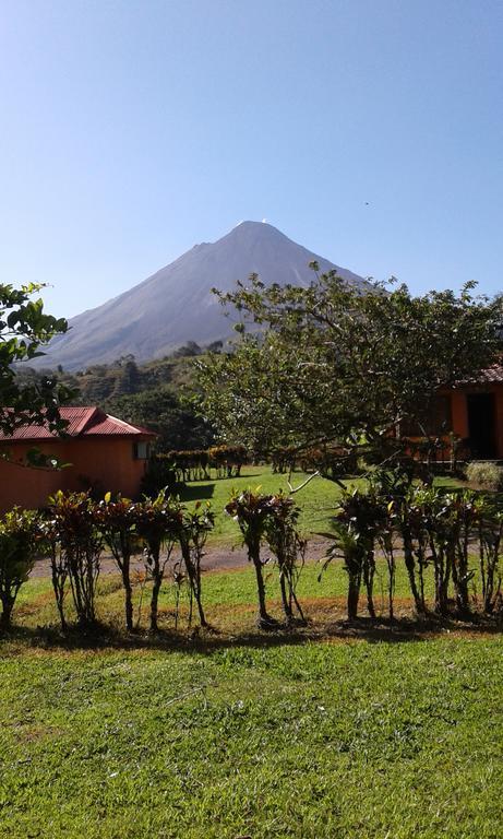 Cabinas Los Guayabos Otel La Fortuna Dış mekan fotoğraf