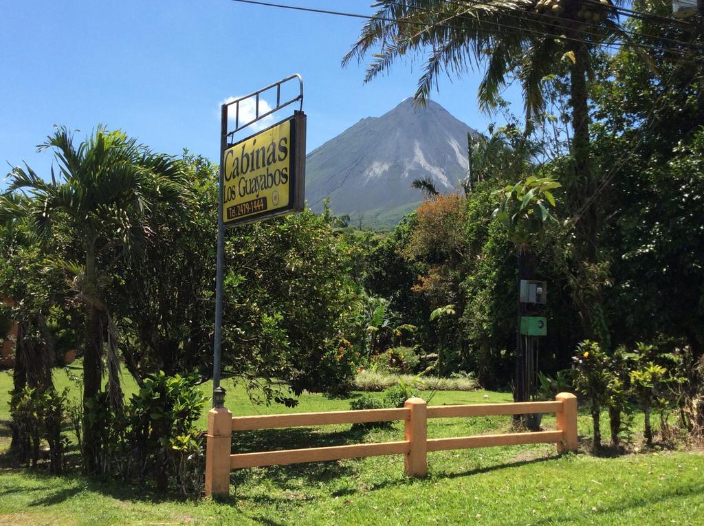 Cabinas Los Guayabos Otel La Fortuna Dış mekan fotoğraf