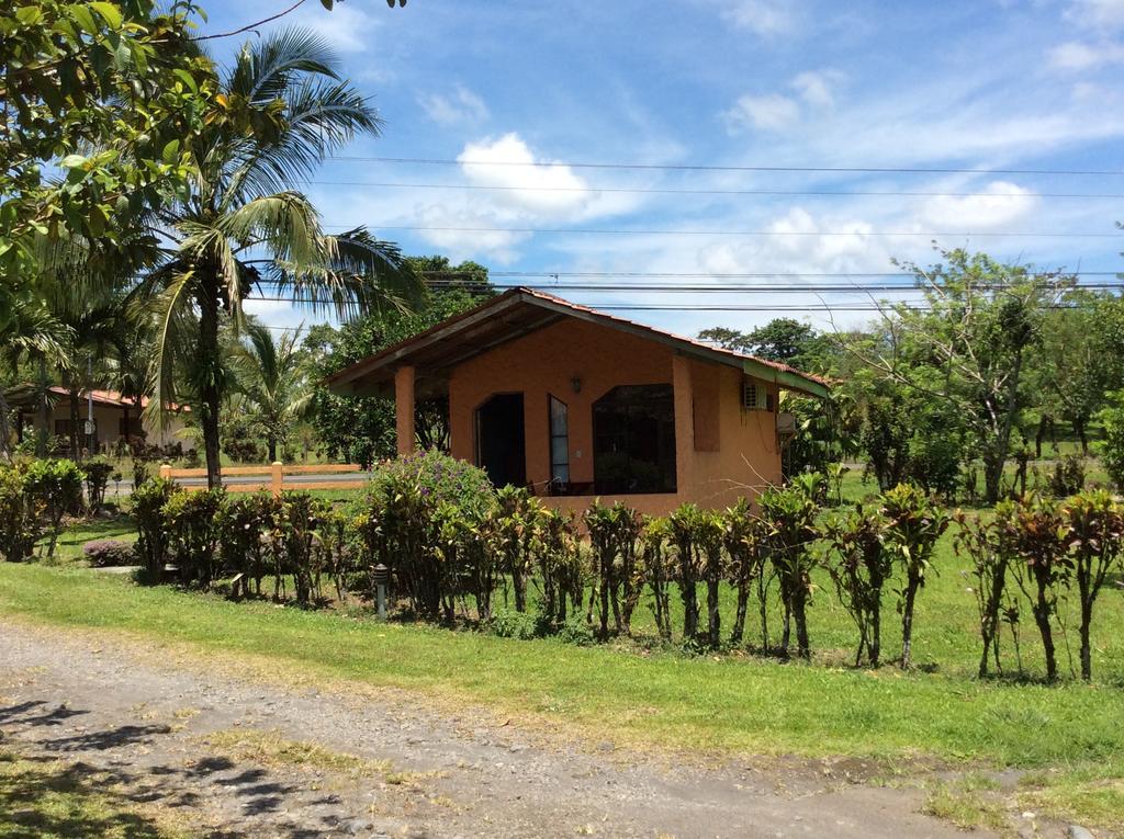 Cabinas Los Guayabos Otel La Fortuna Dış mekan fotoğraf