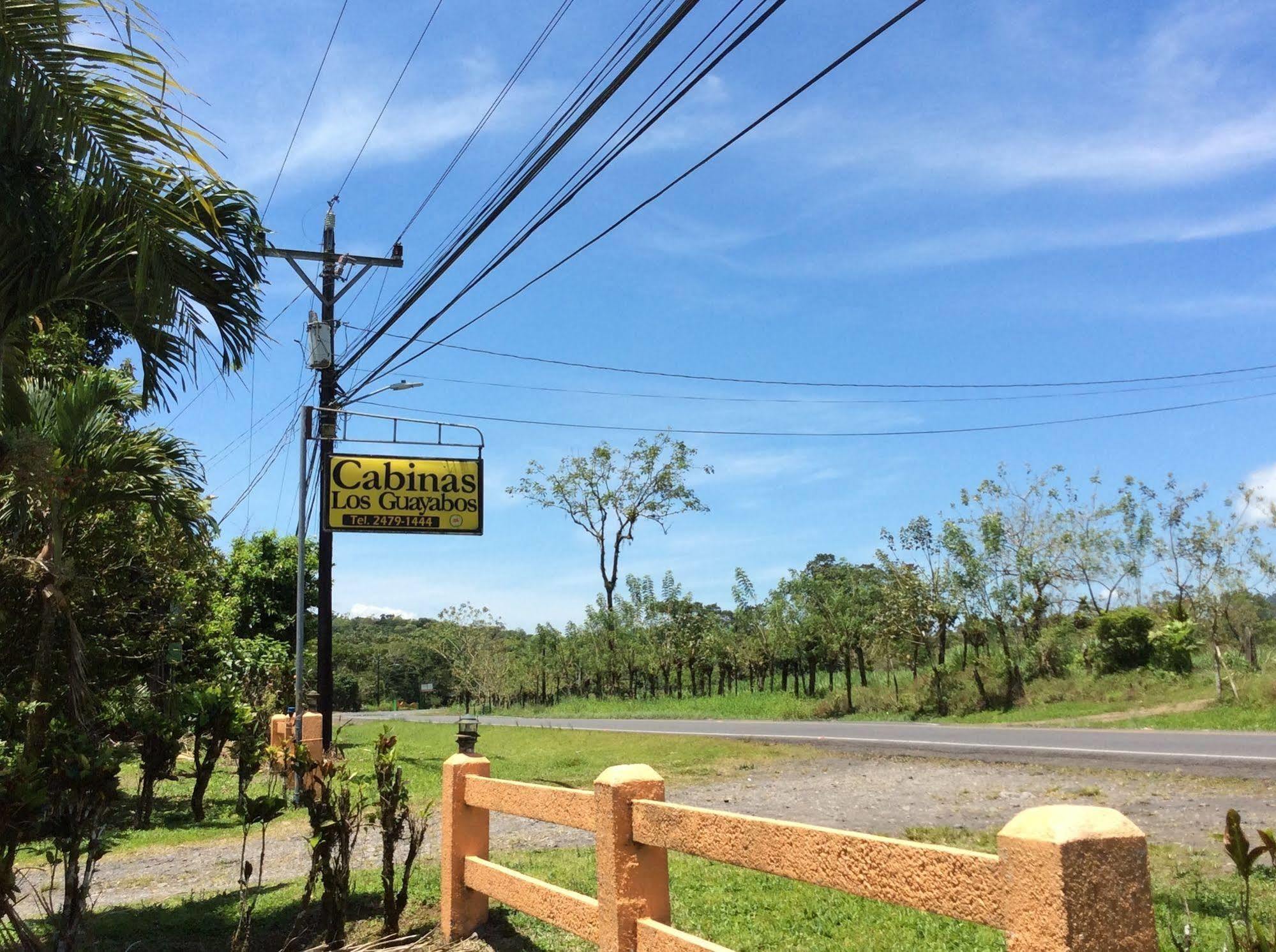 Cabinas Los Guayabos Otel La Fortuna Dış mekan fotoğraf