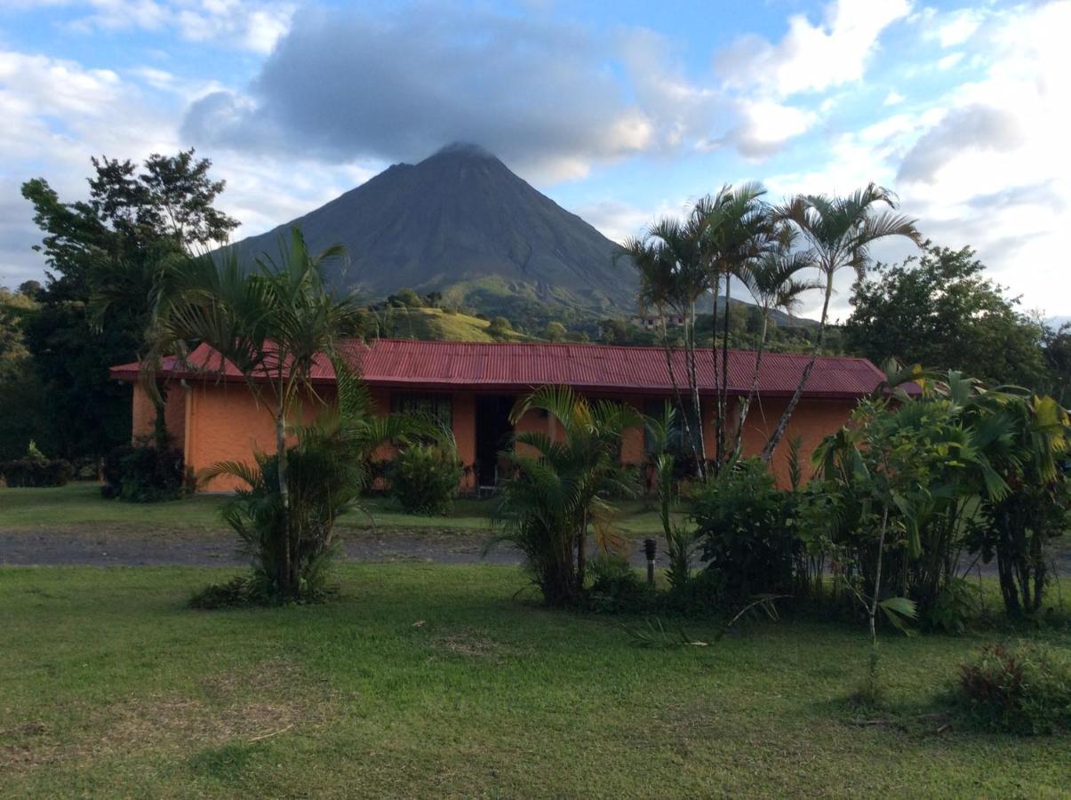 Cabinas Los Guayabos Otel La Fortuna Dış mekan fotoğraf