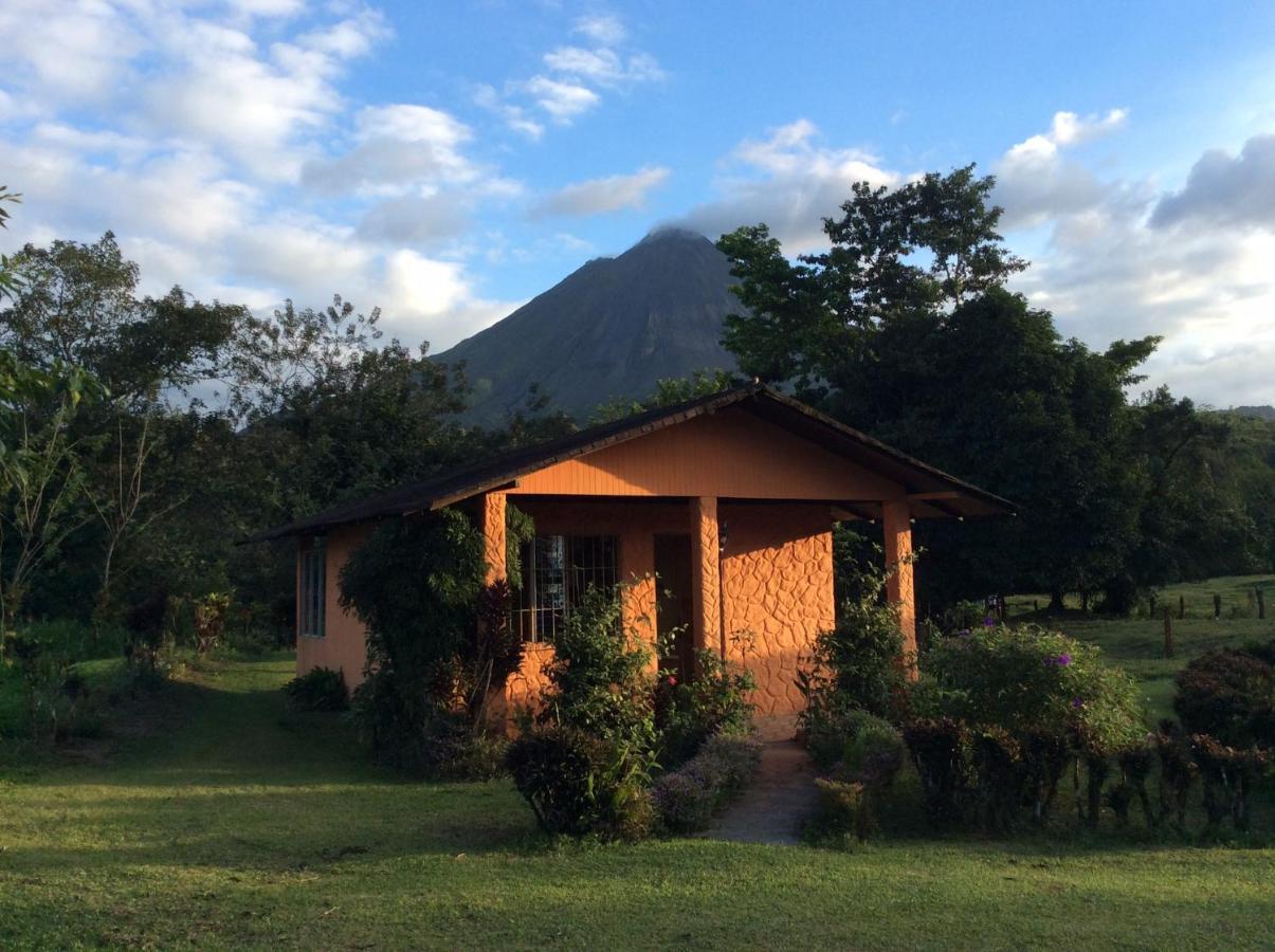 Cabinas Los Guayabos Otel La Fortuna Dış mekan fotoğraf